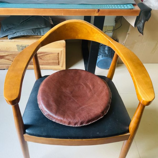 皮革製塌塌米坐墊 (圓形) - 真皮牛皮全手工製作 (約 32 x 32 x 5cm) Leather Tatami Seat Cushion (Circle/Round Shape) - Fully Handmade of Genuine Cowhide (around 32 x 32 x 5cm)