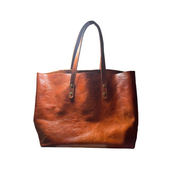 奢華、精緻手工製真皮側孭包手袋 - 適合講究 Style 的單肩包 Luxurious Handcrafted Leather Bag: Versatile Shoulder Bag for Style-Conscious Shoppers